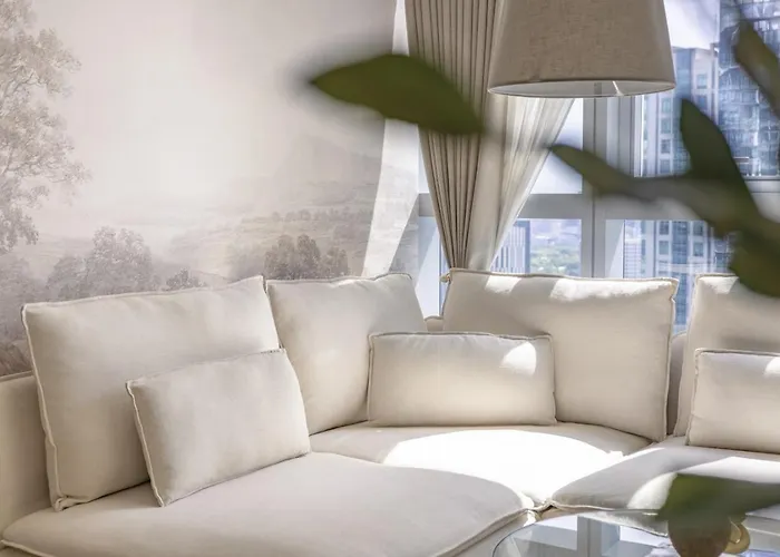 Dreamy Corner 2br And Bathtub Work And Relax Bgc *