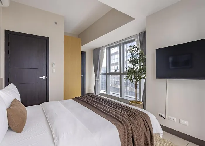 Dreamy Corner 2br And Bathtub Work And Relax Bgc