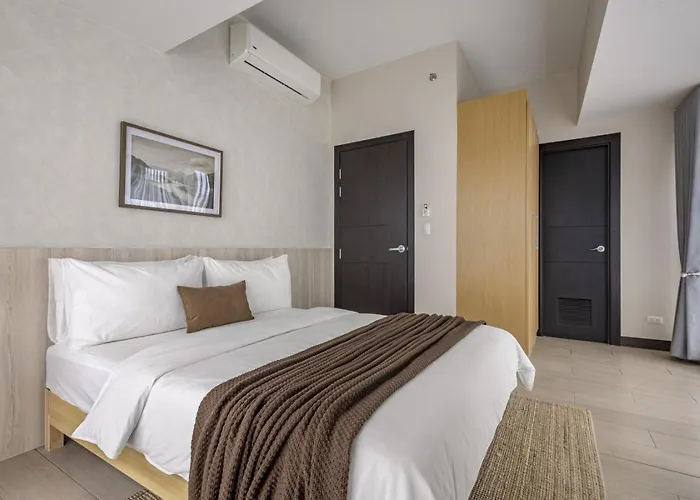 Dreamy Corner 2br And Bathtub Work And Relax Bgc Manila