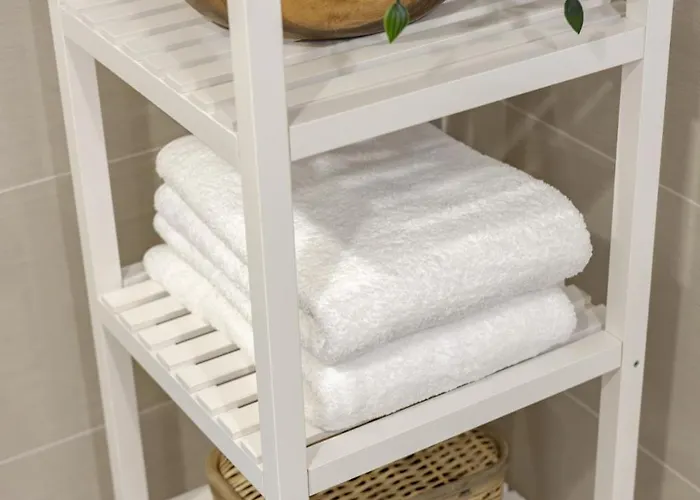 Dreamy Corner 2br And Bathtub Work And Relax Bgc