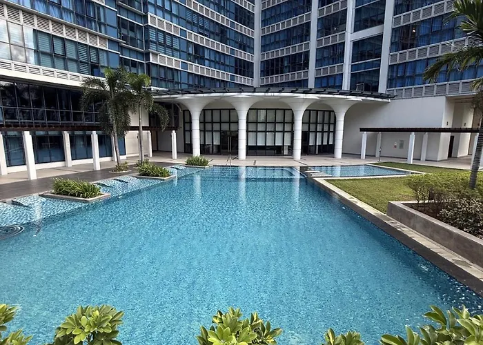 Dreamy Corner 2br And Bathtub Work And Relax Bgc